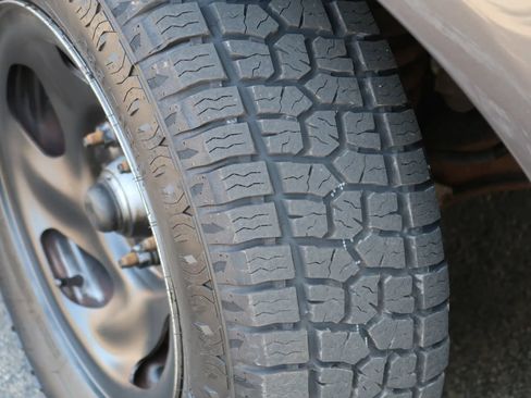Used 2003 Ford F150 XL RWD image 6