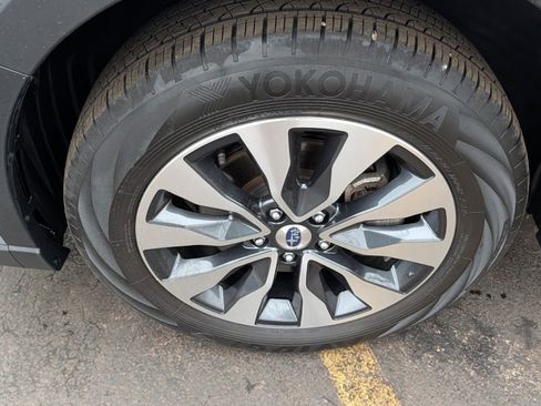 Used 2023 Subaru Outback Limited image 17