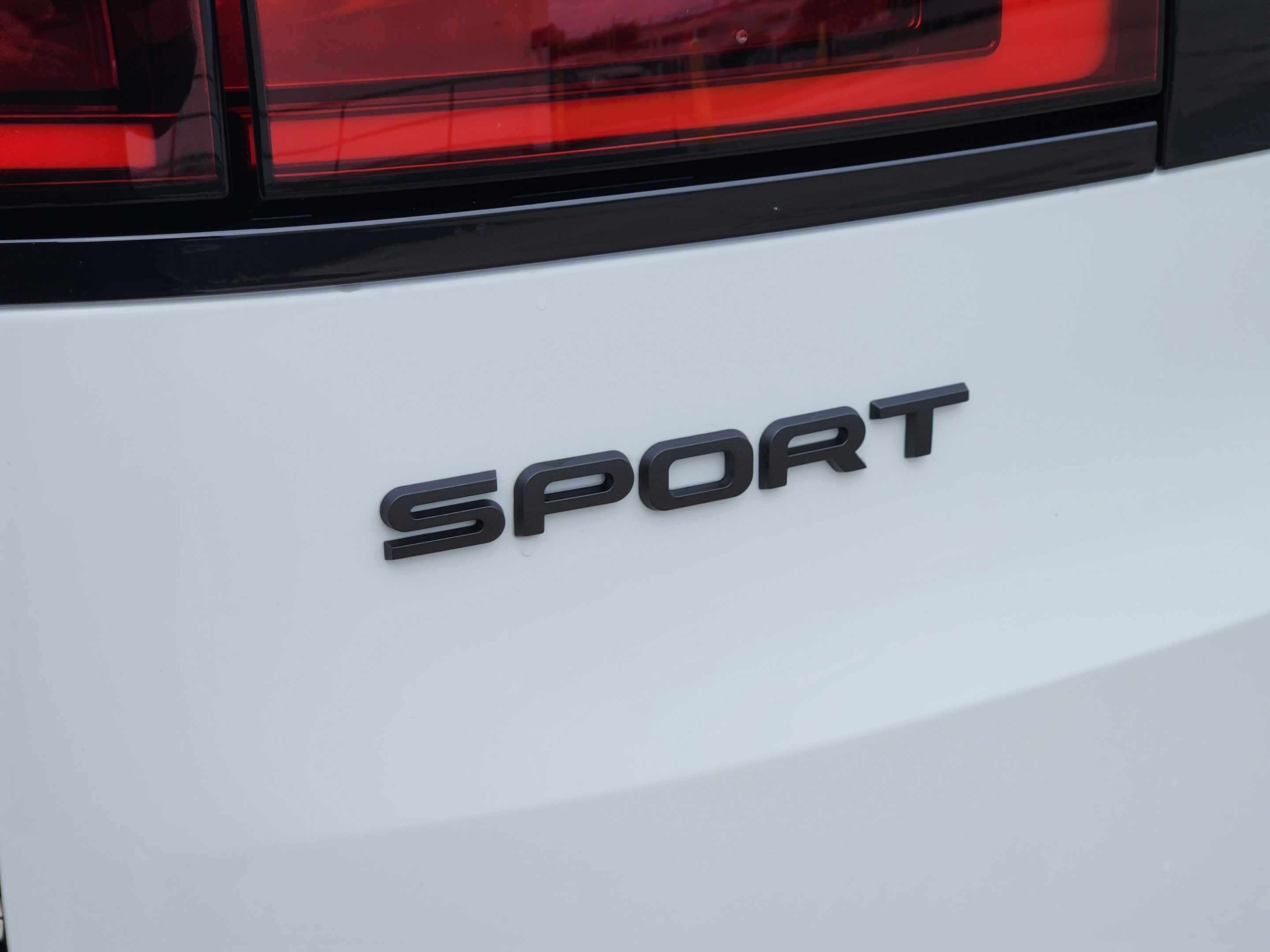 New 2026 Land Rover Range Rover Sport Dynamic SE AWD/4WD image 31