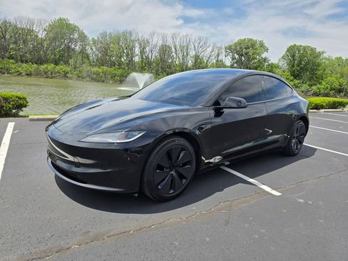 Used 2024 Tesla Model 3 RWD image 15