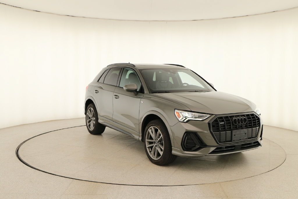 Certified 2024 Audi Q3 2.0T Premium Plus w/ Premium Plus Package AWD/4WD image 10