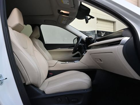 Certified 2024 INFINITI QX60 Sensory AWD/4WD image 23