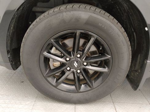 Used 2019 Dodge Journey SE w/ Connectivity Group FWD image 31