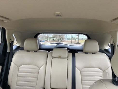 Used 2022 Ford Edge SEL w/ Convenience Package image 34