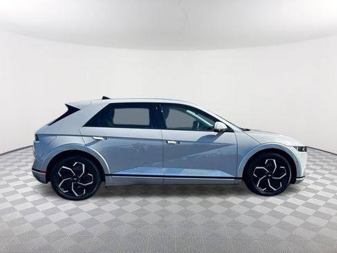 Used 2024 Hyundai Ioniq 5 Limited RWD image 4