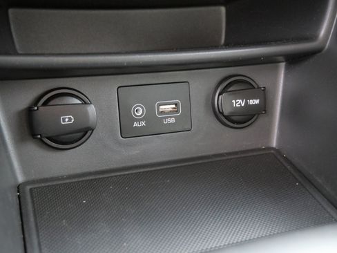 Used 2019 Hyundai Kona SEL image 30