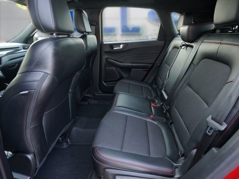 Used 2023 Ford Escape ST-Line w/ Tech Pack #1 AWD/4WD image 23