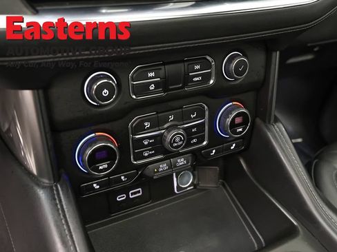 Used 2022 Chevrolet Tahoe LT w/ Luxury Package AWD/4WD image 20