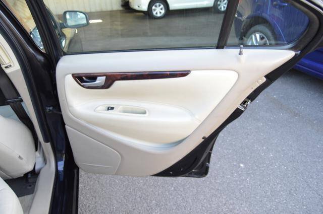 Used 2005 Volvo S60 2.5T FWD image 51