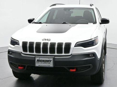 Used 2022 Jeep Cherokee Trailhawk w/ Premium Leather Package AWD/4WD image 2