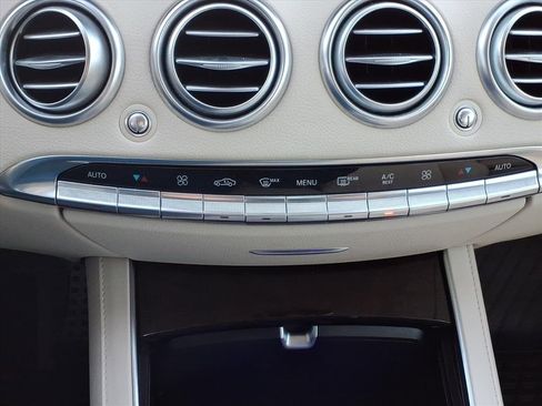 Used 2017 Mercedes-Benz S 550 Cabriolet image 15
