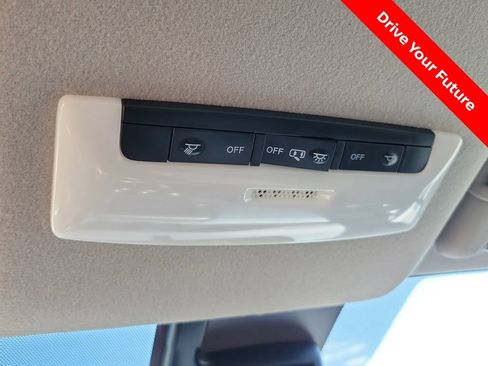Certified 2025 Nissan Versa SV w/ Trunk Package FWD image 19