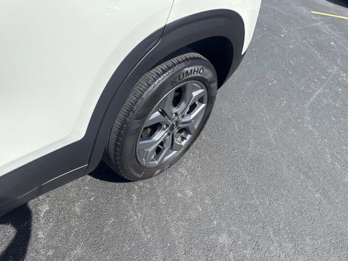 Used 2024 Kia Seltos LX image 13