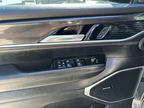 Used 2023 Jeep Wagoneer 4WD w/ Convenience Group I image 22