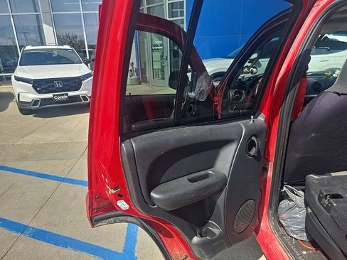 Used 2004 Jeep Liberty Sport w/ PWR Convenience Group AWD/4WD image 11