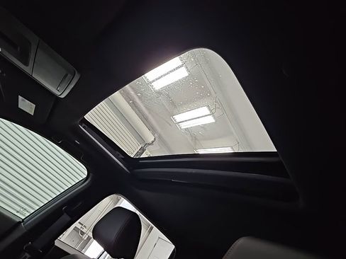 Used 2025 Honda CR-V Sport-L image 31