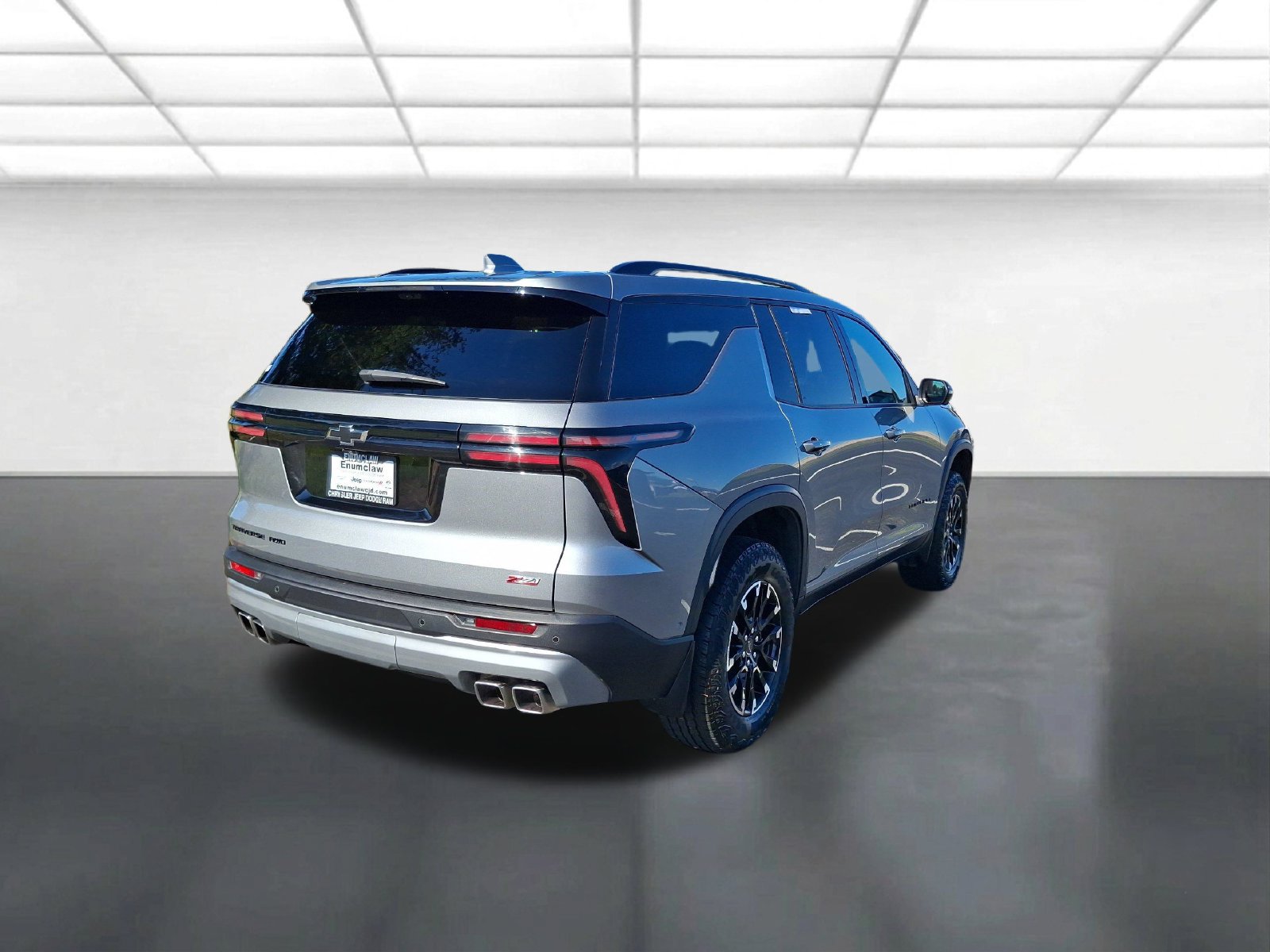 Used 2024 Chevrolet Traverse Z71 w/ Enhanced Driving Package AWD/4WD image 8