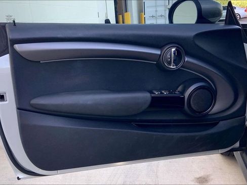 Certified 2023 MINI Cooper S FWD image 17