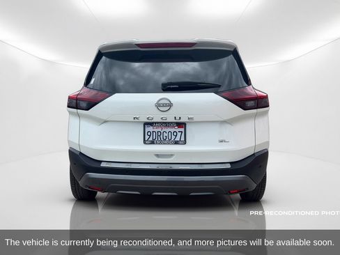Used 2022 Nissan Rogue SL FWD image 7