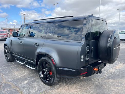 Used 2023 Land Rover Defender 130 X image 5