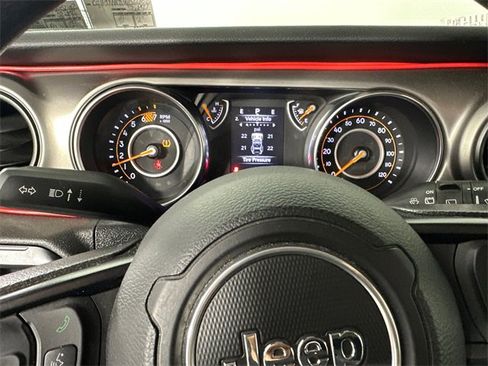 Used 2020 Jeep Wrangler Unlimited Sport image 24