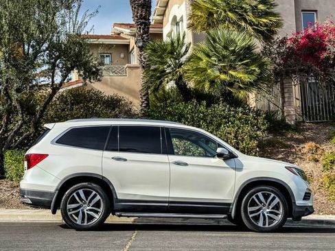 Used 2016 Honda Pilot Elite image 15
