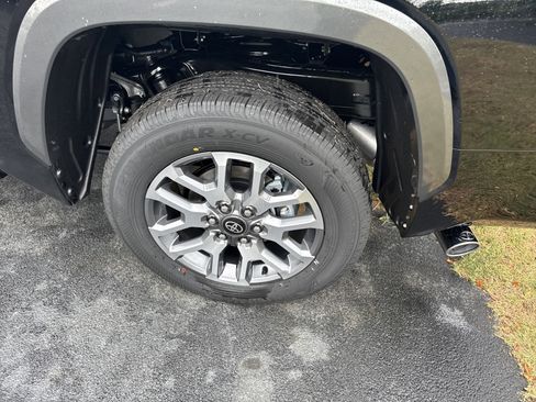 New 2026 Toyota Tundra 1794 Edition AWD/4WD image 12