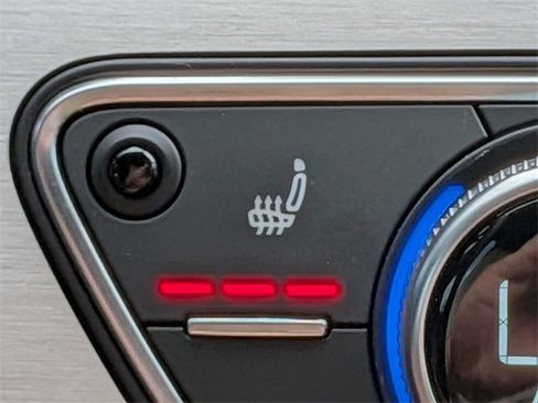 Used 2022 Audi A4 2.0T Prestige image 16