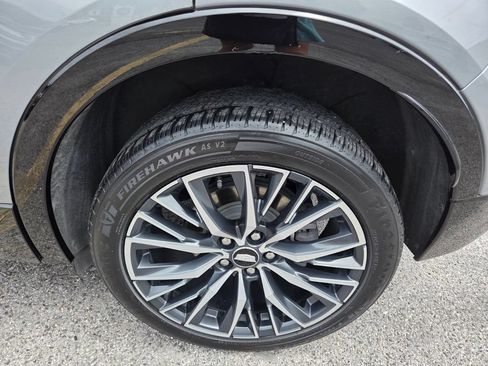 Used 2024 Cadillac XT4 Sport FWD image 29