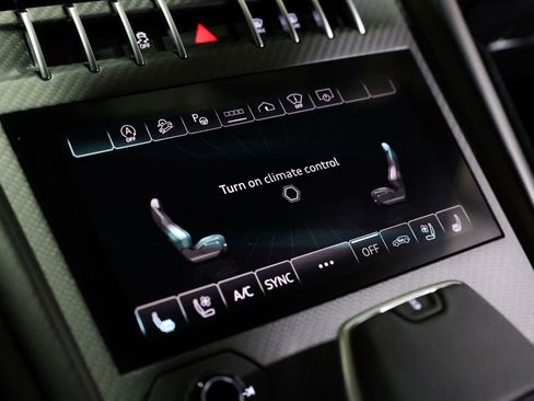 Used 2023 Lamborghini Urus Performante image 49