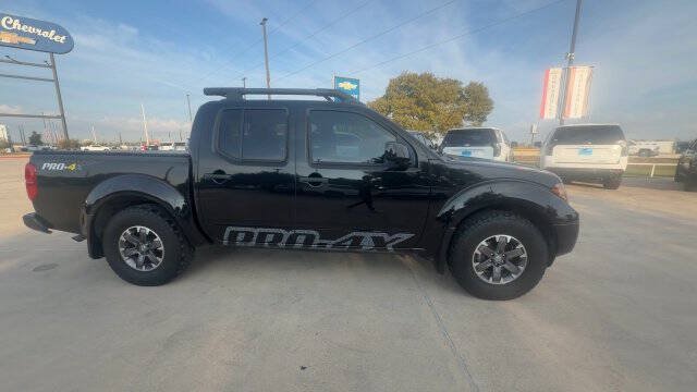 Used 2020 Nissan Frontier PRO-4X w/ Pro-4x Utility Package AWD/4WD image 9