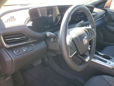 Used 2024 Buick Envista Preferred w/ Convenience I Package image 14