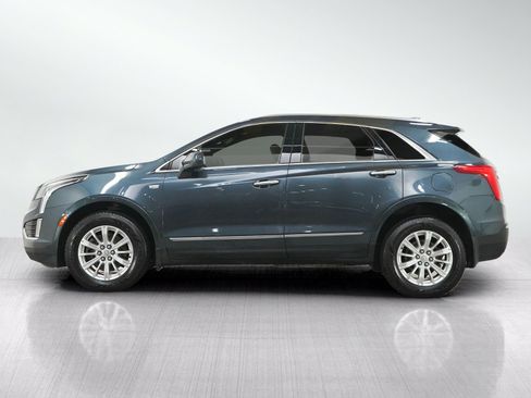 Used 2019 Cadillac XT5 AWD image 2