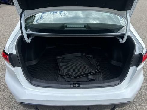 Certified 2024 Toyota Corolla SE FWD image 18