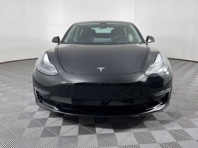 Used 2023 Tesla Model 3 Standard Range RWD image 5