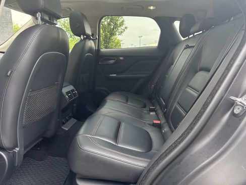 Certified 2020 Jaguar F-PACE Prestige AWD/4WD image 13