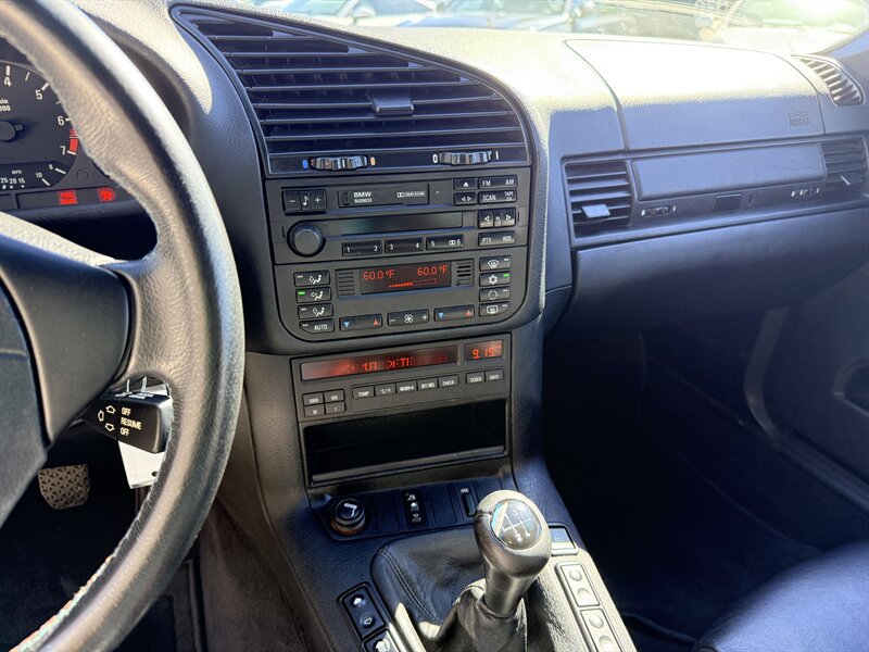 Used 1999 BMW 328i Convertible RWD image 13
