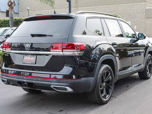Used 2022 Volkswagen Atlas SE w/ Black Wheel Package image 6