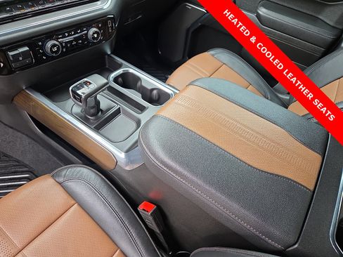 Used 2024 Chevrolet Silverado 1500 High Country w/ Technology Package AWD/4WD image 25
