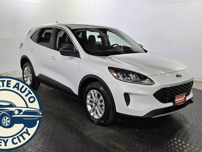Used 2022 Ford Escape SE