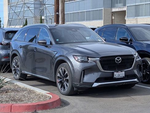 Certified 2024 MAZDA CX-90 Plug-In Hybrid w/ Premium Plus AWD/4WD image 23