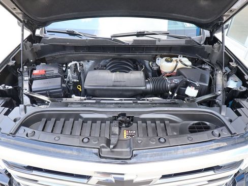 Certified 2023 Chevrolet Silverado 1500 High Country w/ Technology Package AWD/4WD image 48