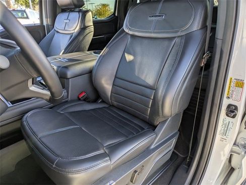 Used 2025 Ford F250 Platinum w/ FX4 Off-Road Package image 16