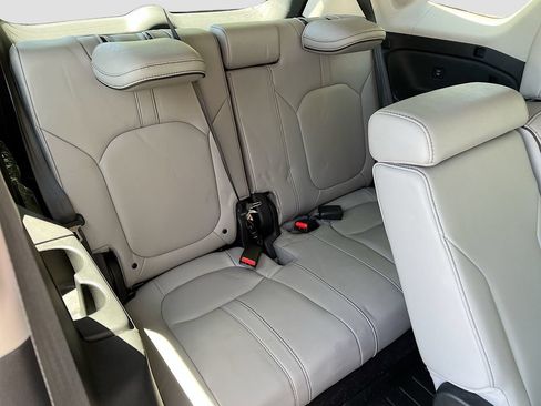 Used 2024 Honda Pilot Elite image 29