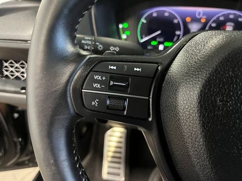 Used 2024 Honda Accord Sport image 25