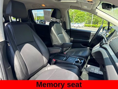 Used 2025 Honda Odyssey EX-L image 25
