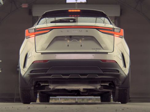 Used 2022 Lexus NX 350 AWD w/ Premium Package image 10