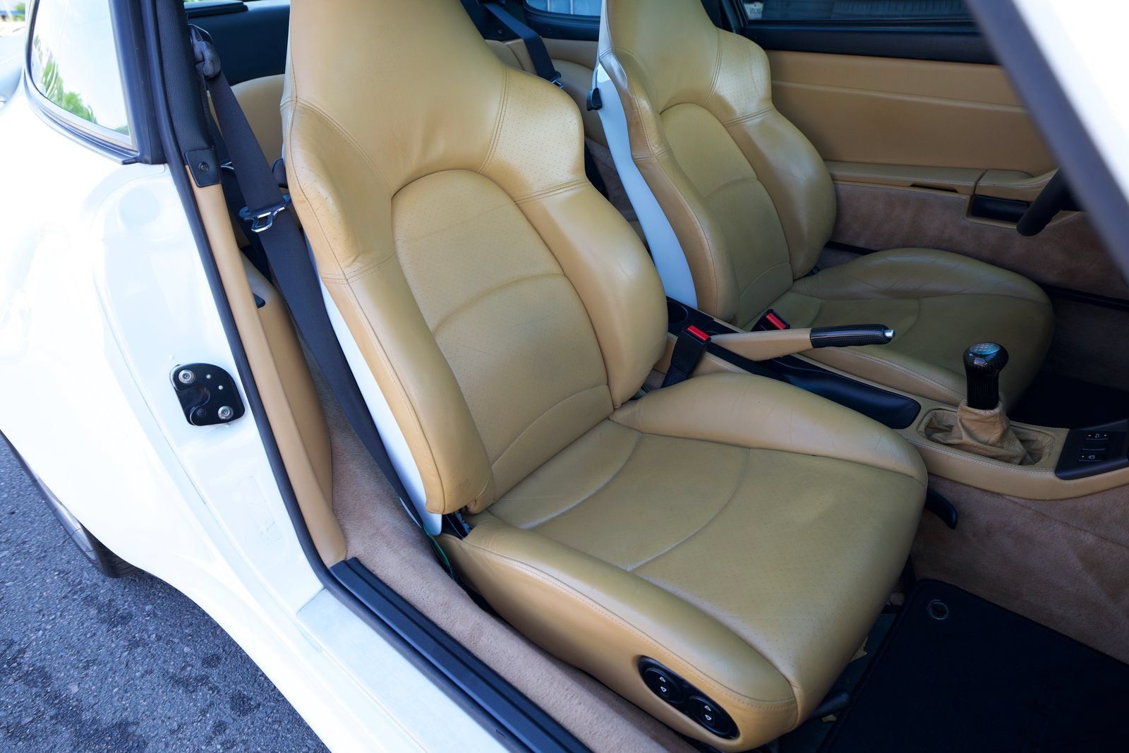 Used 1997 Porsche 911 Turbo AWD/4WD image 29