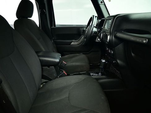 Used 2017 Jeep Wrangler Unlimited Sport w/ Quick Order Package 24S image 17