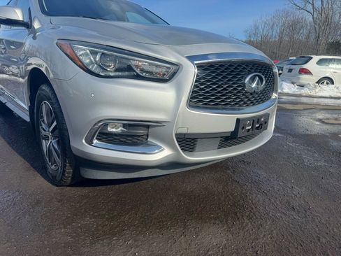 Used 2017 INFINITI QX60 AWD w/ Premium Plus Package image 16